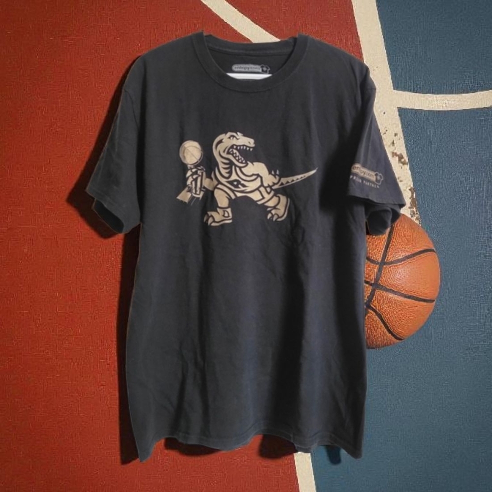 Toronto Raptors Champion Graphic Tee